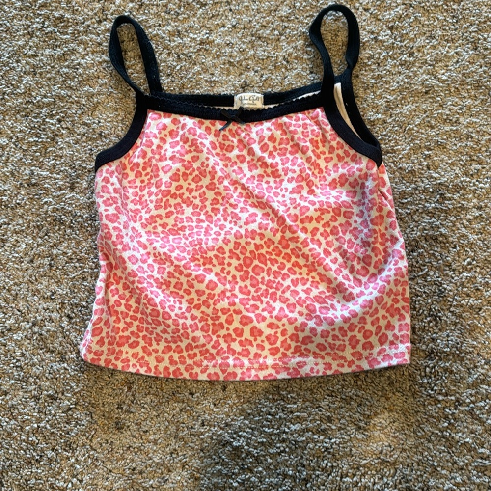 Brandy Melville baby tee